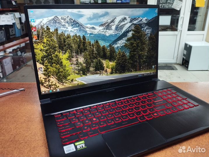 Игровой ноутбук MSI Thin GF75 (10UC-048XRU