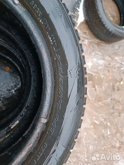 Roadstone Winguard WinSpike 205/55 R16