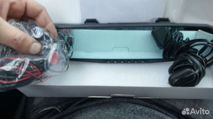 Видеорегистратор digma freeDrive 303 mirror dual