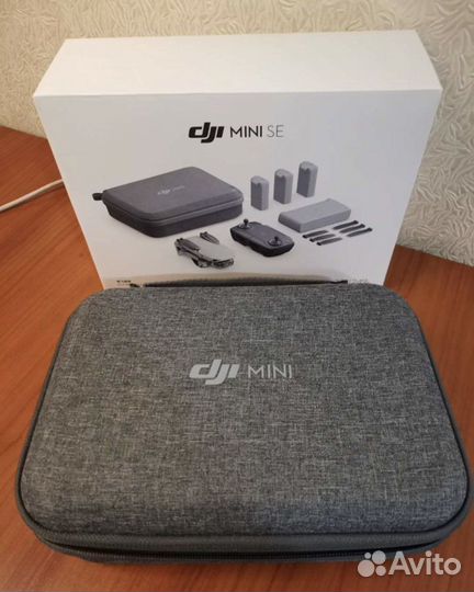 Дрон DJI mini SE fly more combo