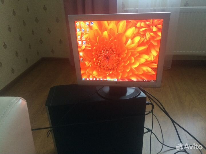 Компьютер в комплекте+webcam+адаптор