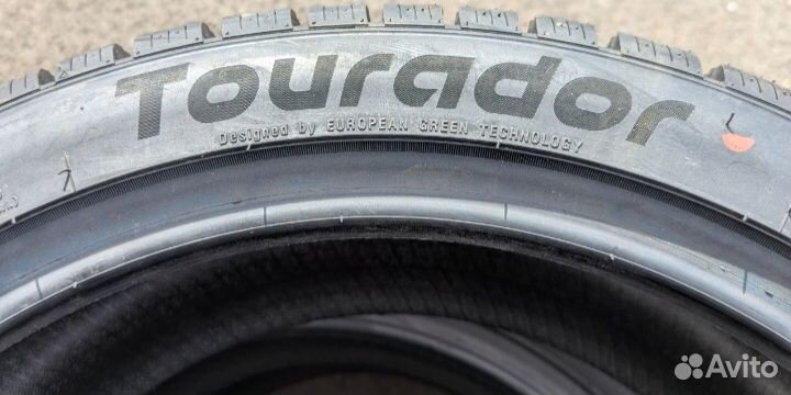 Tourador Ice Star TSW1 265/35 R18 T