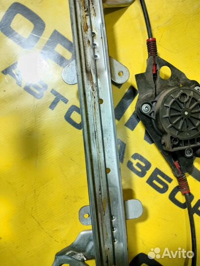 Стеклоподъемник передний правый Ford Fusion