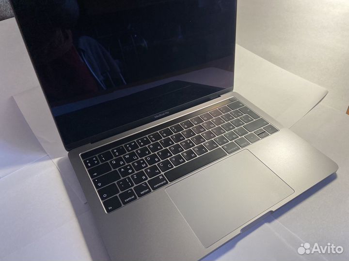 MacBook pro 13 (2019)