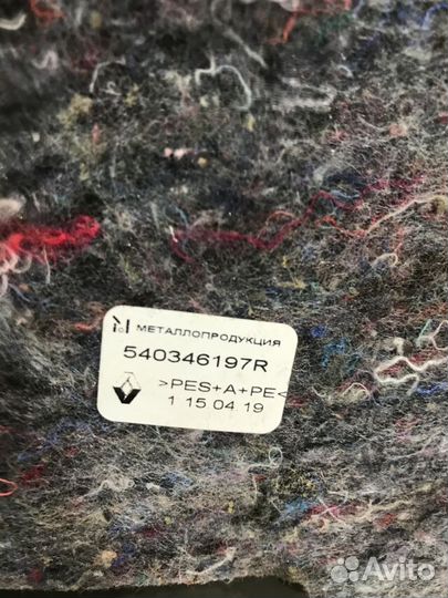 Обшивка центральной стойки низ прав renault arkana