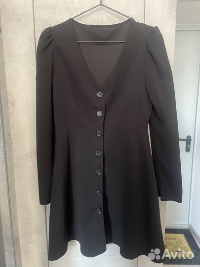 Черное платье мини