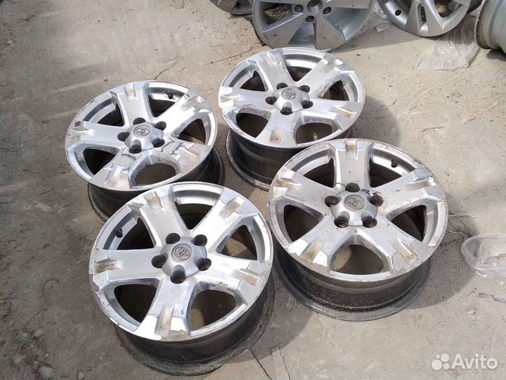 Комплект литых дисков тойота r16 RAV4