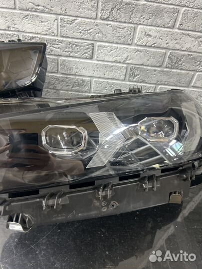 Комплект фар BMW G05 G06 рест LED