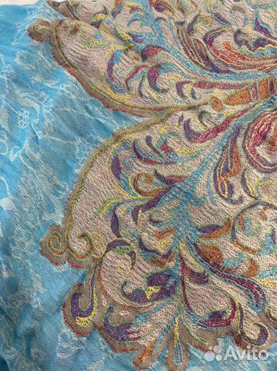 Палантин из вискозы