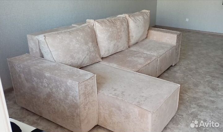 Угловой диван лофт