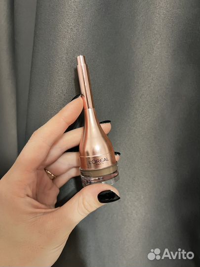 Помадка для бровей