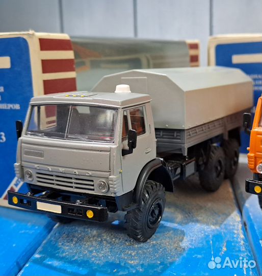 Модели 1:43 Камаз 4310 в родных коробках, Элекон
