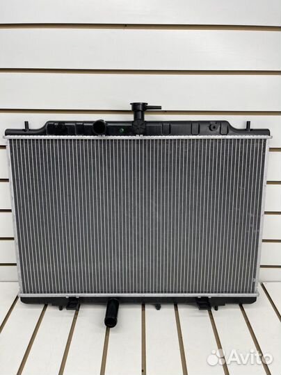 Радиатор охлаждения Nissan X-Trail T31