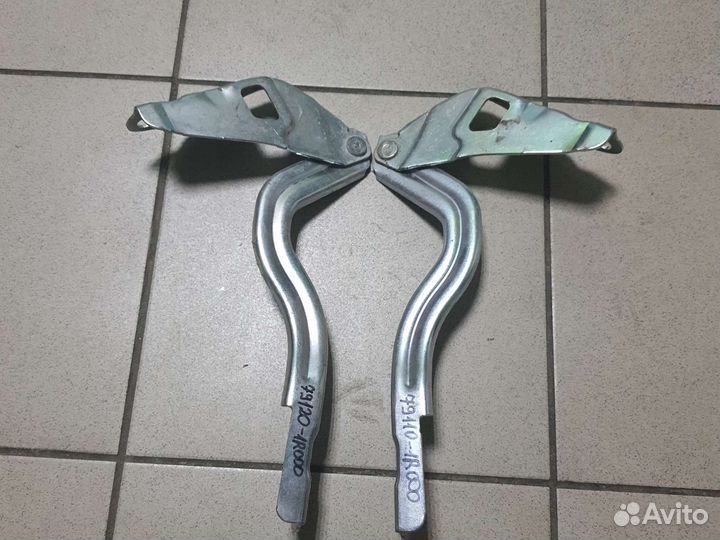 Петля капота (комплект) Солярис 1