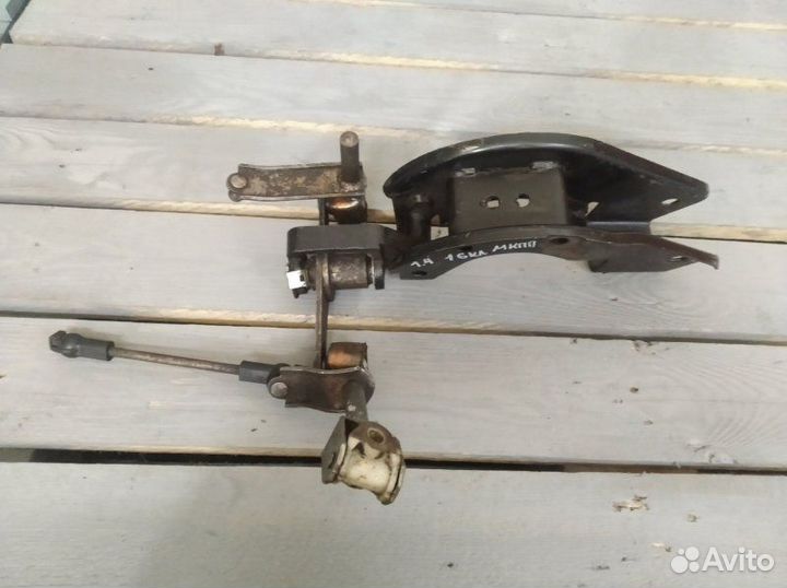 Кронштейн двигателя задний Chevrolet Lacetti