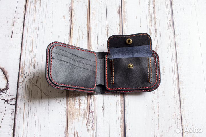 Кошелек мужской со вставкой кожи змеи