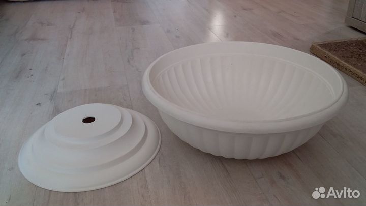 Вазон пластиковый