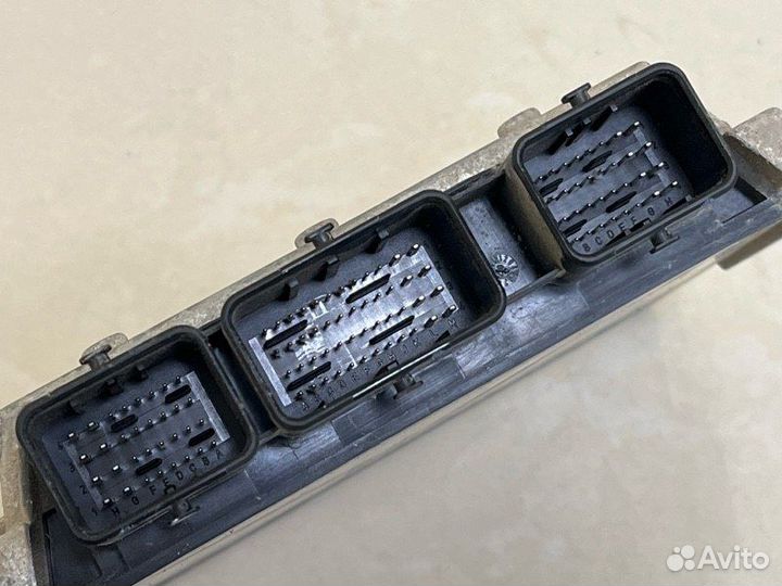 Блок управления двигателем Ford Focus DB 1.8L