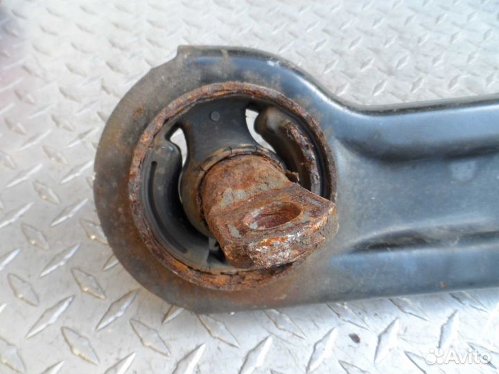 Рычаг зад L Honda Pilot 2