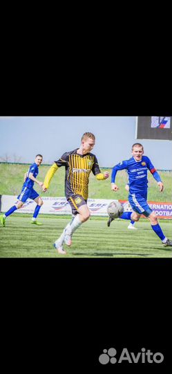 Тренер по футболу