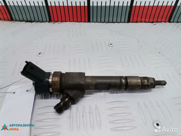Форсунка Renault Megane 2 рест. 2007 8200389369