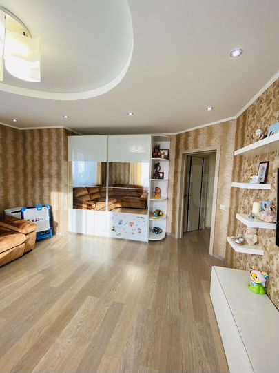 2-к. квартира, 64 м², 10/22 эт.