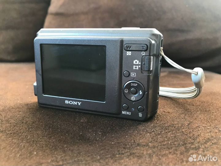 Фотоаппарат Sony Cyber-shot DSC-S2000