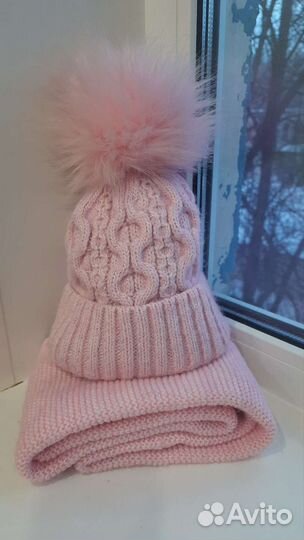 Шапка с шарфом