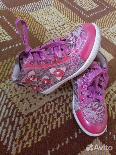 Ботинки для девочки