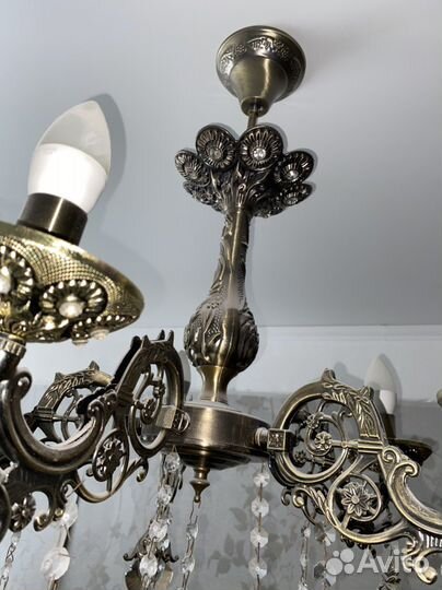 Люстра кованная