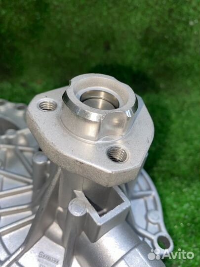 Помпа Audi 80 \ 100 B3 JN 1.8