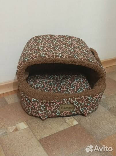 Лежанка для кошек/котят