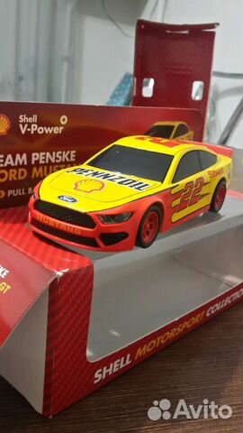 Модель от Shell. Ford Mustang GT 1 43