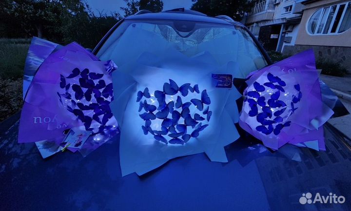 Светящийся букет из бабочек. Доставка бесплатно