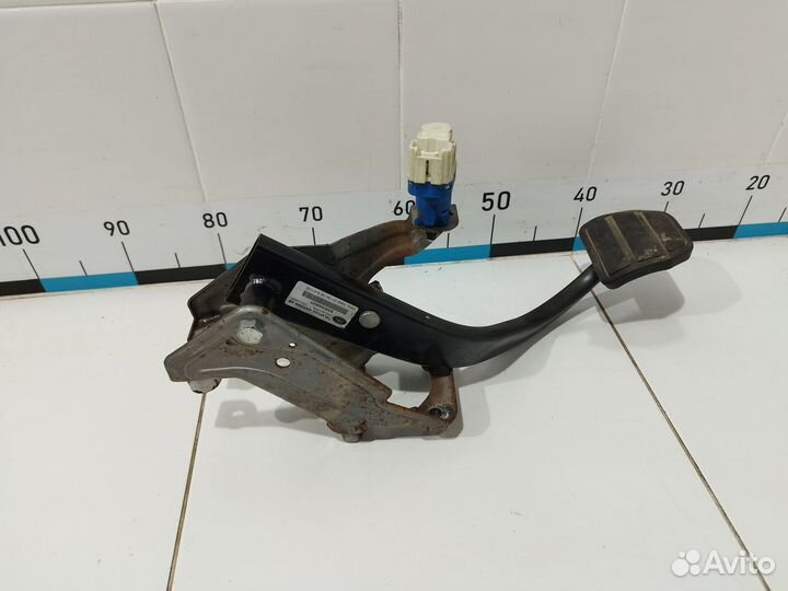 Педаль тормоза Discovery III 2004-2009 АКПП