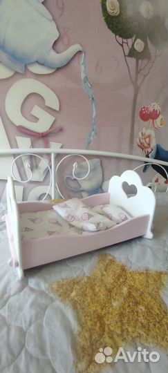 Детская кроватка для кукол