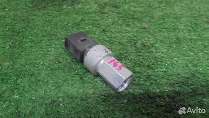 Датчик кондиционера VW Passat CC 2008-2017