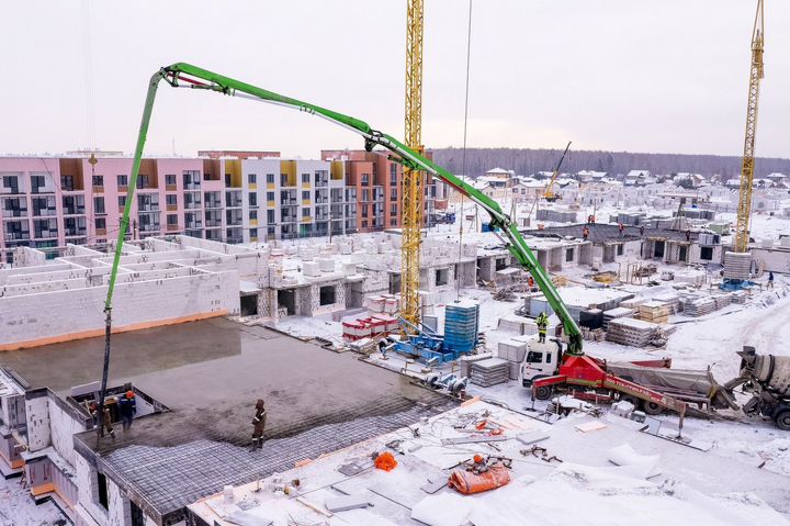 2-к. квартира, 77,8 м², 2/4 эт.