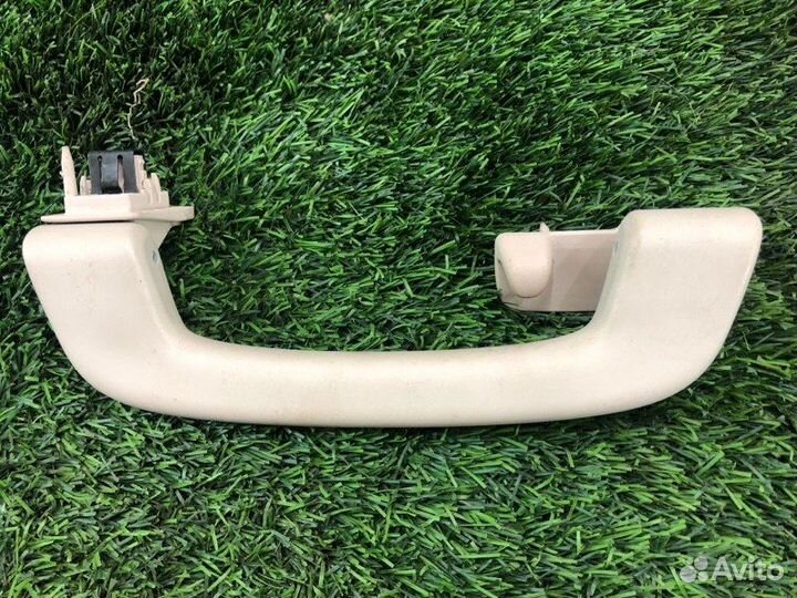 Ручка потолка задняя правая Bmw 5 F10 N52B25 2011