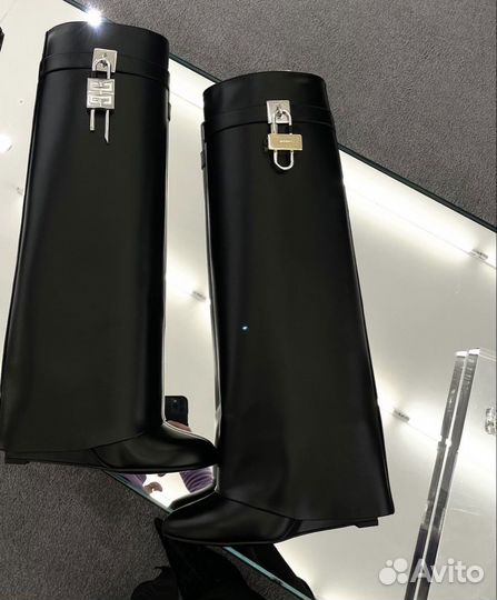 Сапоги Givenchy Shark Lock