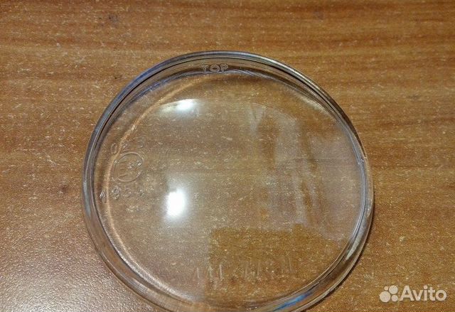 Стекло противотуманной фары VW T5 правое