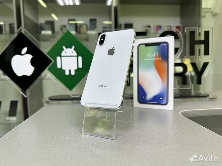 iPhone X, 64 ГБ
