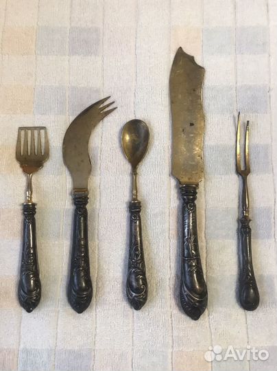 Столовые приборы серебро 84