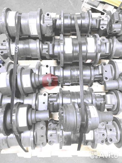 Каток поддерживающий Hitachi 9305980