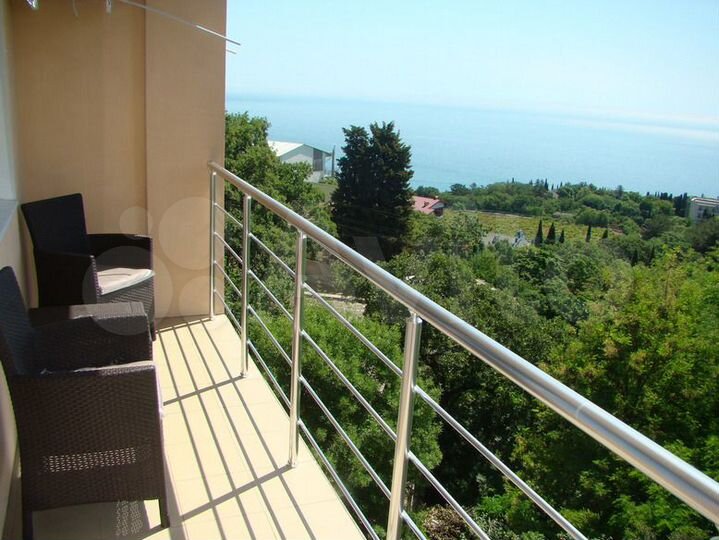 2-к. квартира, 47 м², 2/3 эт.