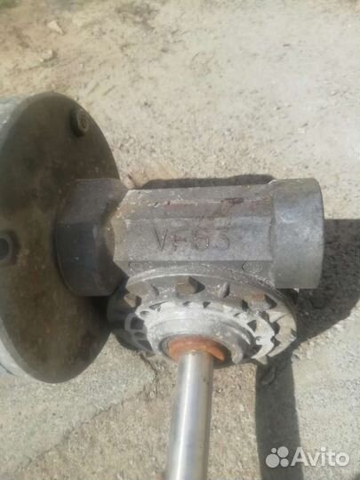 Мотор редуктор