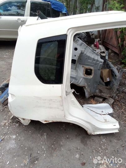 Продам запчасти на Мазду дэмио DY3W