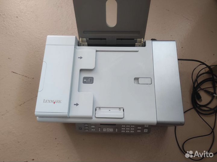 Мфу лазерный цветной