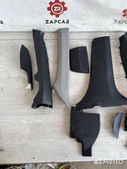 Пластик салонный Camry v50