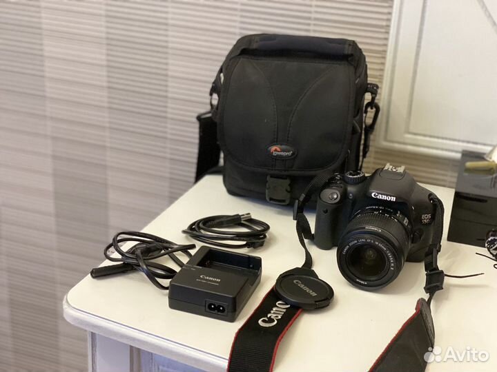 Зеркальный фотоаппарат